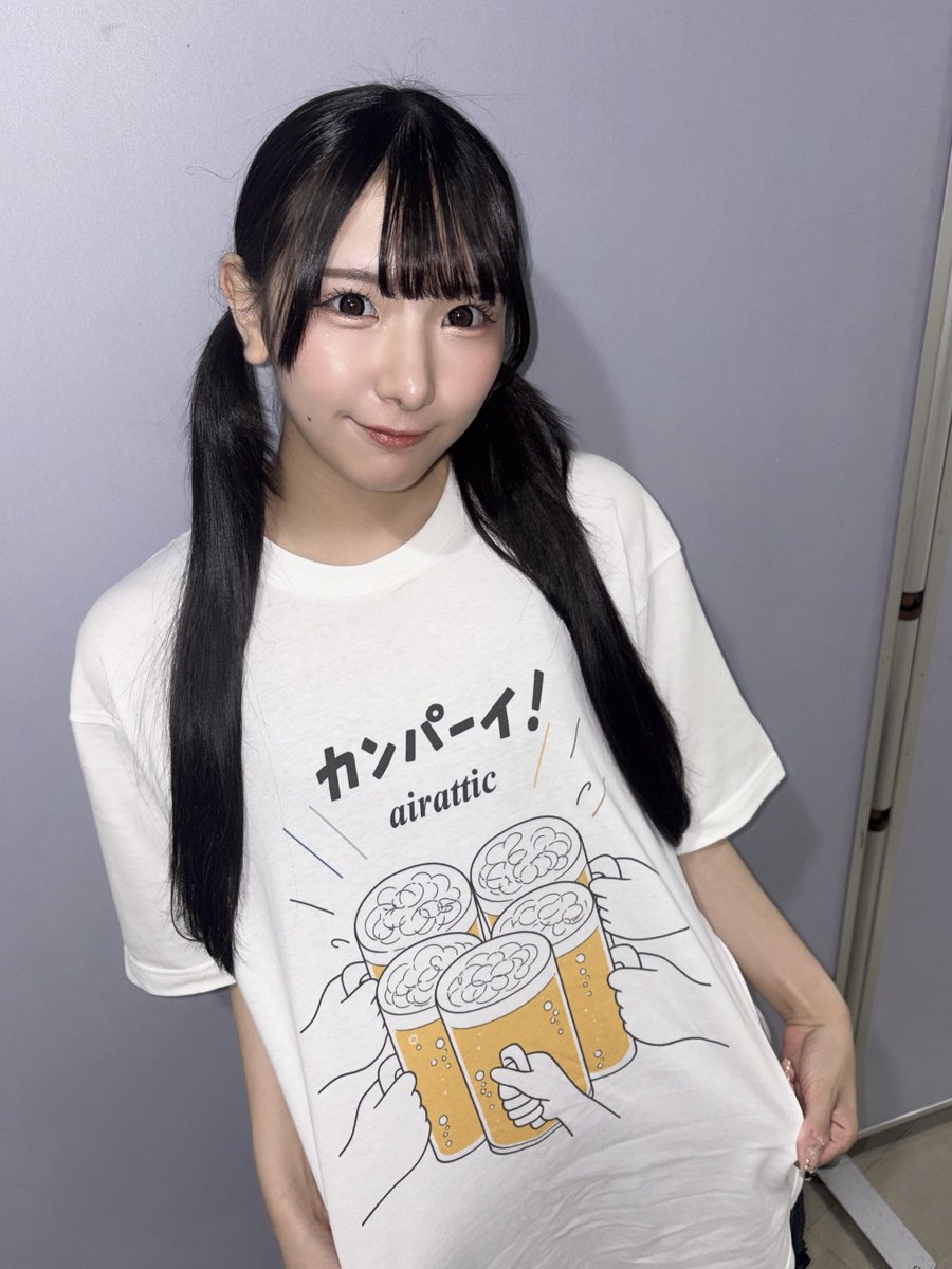 CODE_WIND_0930's tweet photo. 猛暑も和らいできたようですね。
8月もお疲れ様でした。
いよいよ9月ですね。
ついに葵海さんに会えますが、
今回会えたらもう二度と会えないかもしれないと思ってしまい、正直な気持ちとしては
「26日が来なければいいのに」
なんて思ってしまうのも、私のわがままですよね。
26日まで健康で幸せに過ごしてくださいね。
お互い笑顔で会えますように。
いつも葵海さんのこれからの幸せをずっと願っています。
2025年6月6日からずっと好きだったし、
これからもずっと好きです。
#誰よりも早い9月の推し枠確保