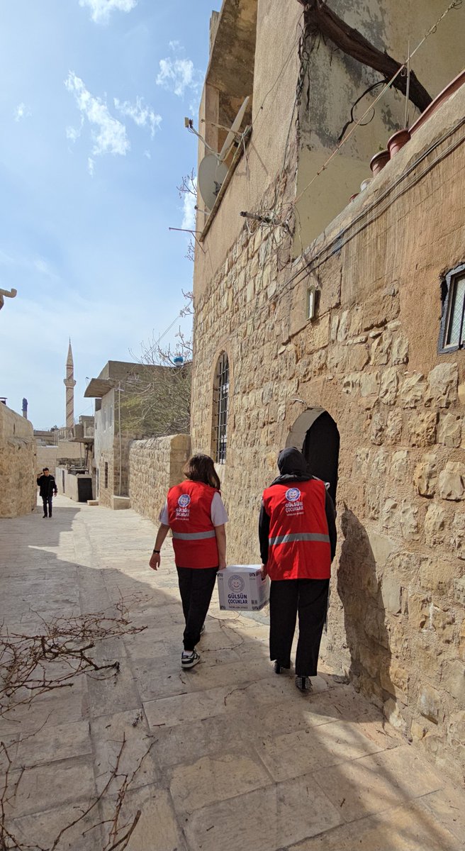 iyilikvakfi's tweet photo. Yetim ve ihtiyaç sahibi ailelerimize yönelik erzak ve alışveriş destek kartı dağıtımlarımız devam ediyor.

Ayrıca her ay düzenli olarak nakdi yardımlarımızı ailelerimizin hesaplarına ulaştırıyoruz.

@_cevdetyilmaz
@rbklndr
@ValiKaradeniz
@mehmetsofuoglu
@gulsuncocuklard
#türkiye #filistin #gazze #iyilikvakfı #yardım