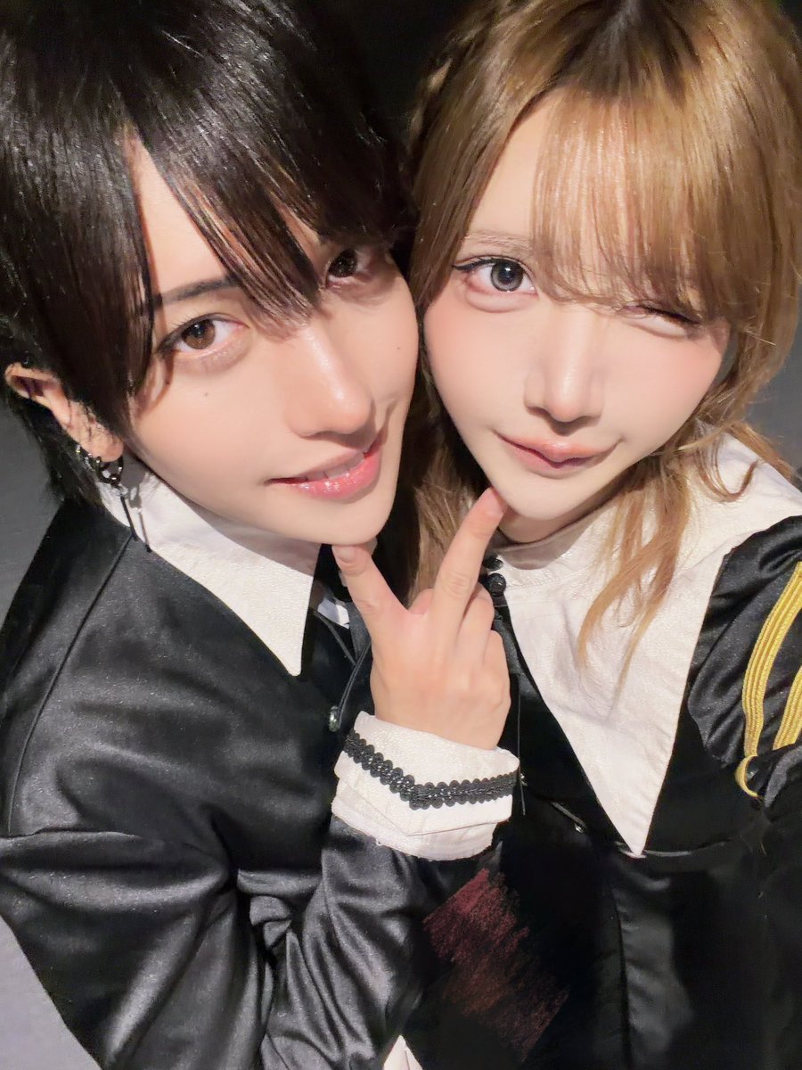 VvAmNyllk3's tweet photo. ✝︎✝︎✝︎ https://t.co/rKbaDwGbdS