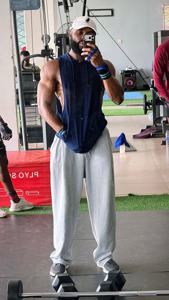 Uncle2Triplets's tweet photo. August 🚮 . https://t.co/S15EFNTrUb