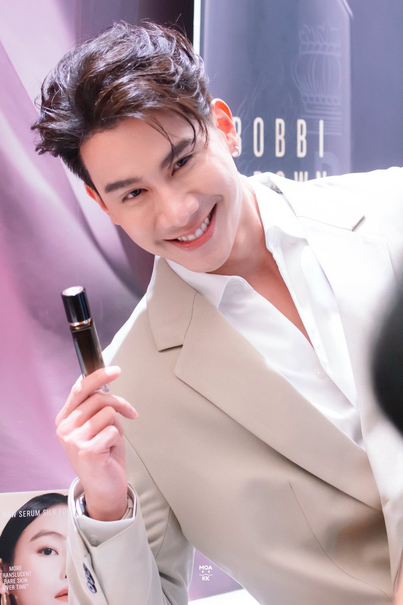 MOA_KK's tweet photo. ยิ้มหวานที่สุด🤏🏼

MEWTUL SERUMSILK

#BobbiBrownTHxMewTul
@octotul https://t.co/QtMKf7CuQb