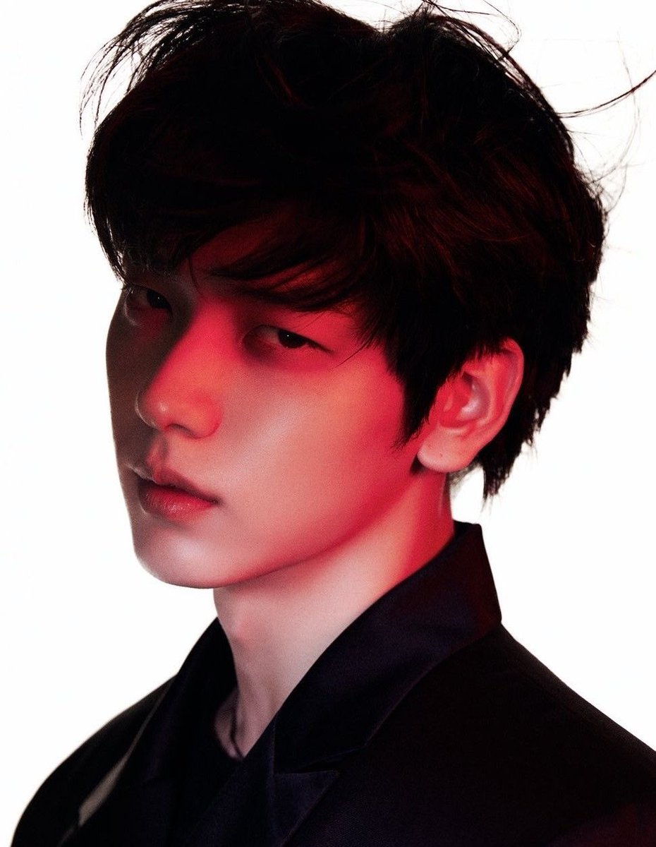 iyawfl's tweet photo. CHOI #SOOBIN is STILL the YOUNGEST K-Pop Group LEADER in history to achieve a #1 album on Billboard 200. 

Congratulations to SOOBIN and TXT. https://t.co/7UhwQT4n7y
