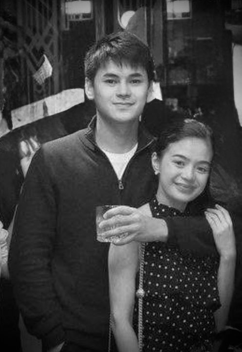 DBLover0420's tweet photo. from pbb to outside world, sila at sila parin sa sarili nilang mundo✨love you both so much, dudu and caca💛

#DustBia https://t.co/jx0MO9gbId