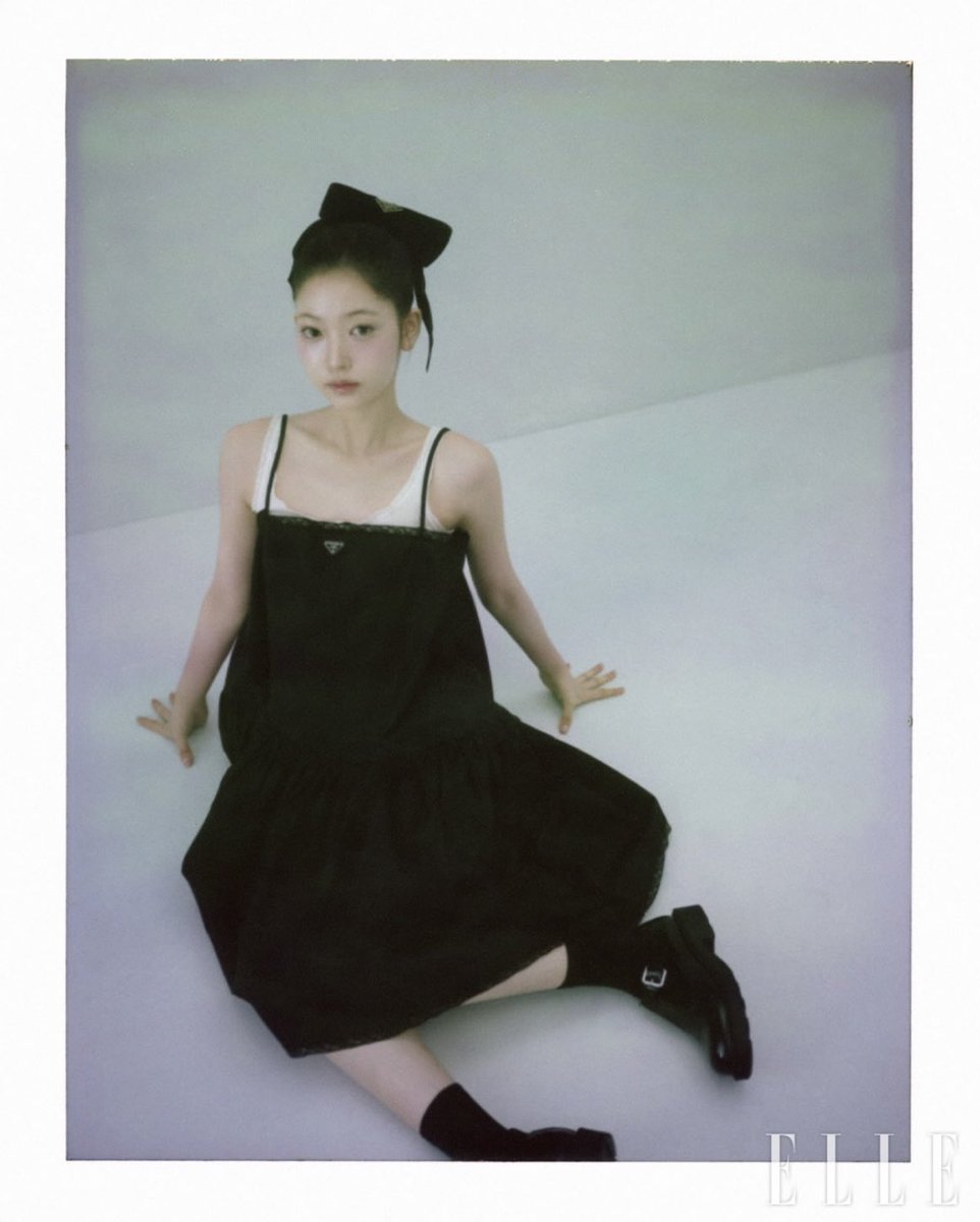 jiattaku's tweet photo. 이사람⠀ 완전 막내공주님 https://t.co/kcT56cWMkP