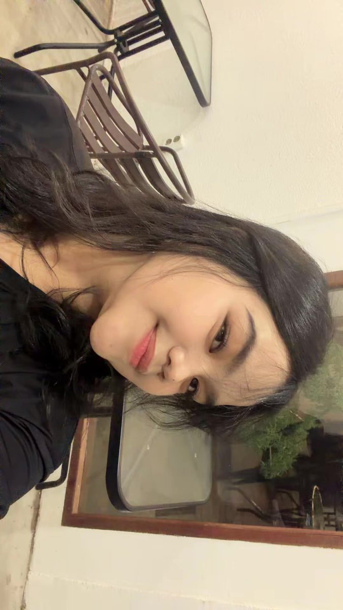 latteicedn's tweet photo. Muka org ga stres emg beda https://t.co/2h1oIZODJW