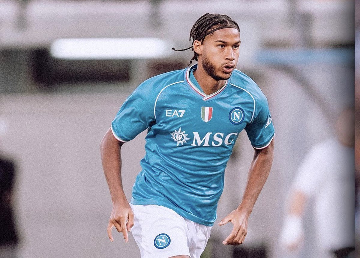 COLLINS26zv's tweet photo. 🔵⚪️ Malaga have agreed deal to sign Jens Cajuste from Napoli on initial loan.

The agreement includes a buy option with authorization for a medical. 🇪🇸

@FabrizioRomano https://t.co/nhDY84DC7r