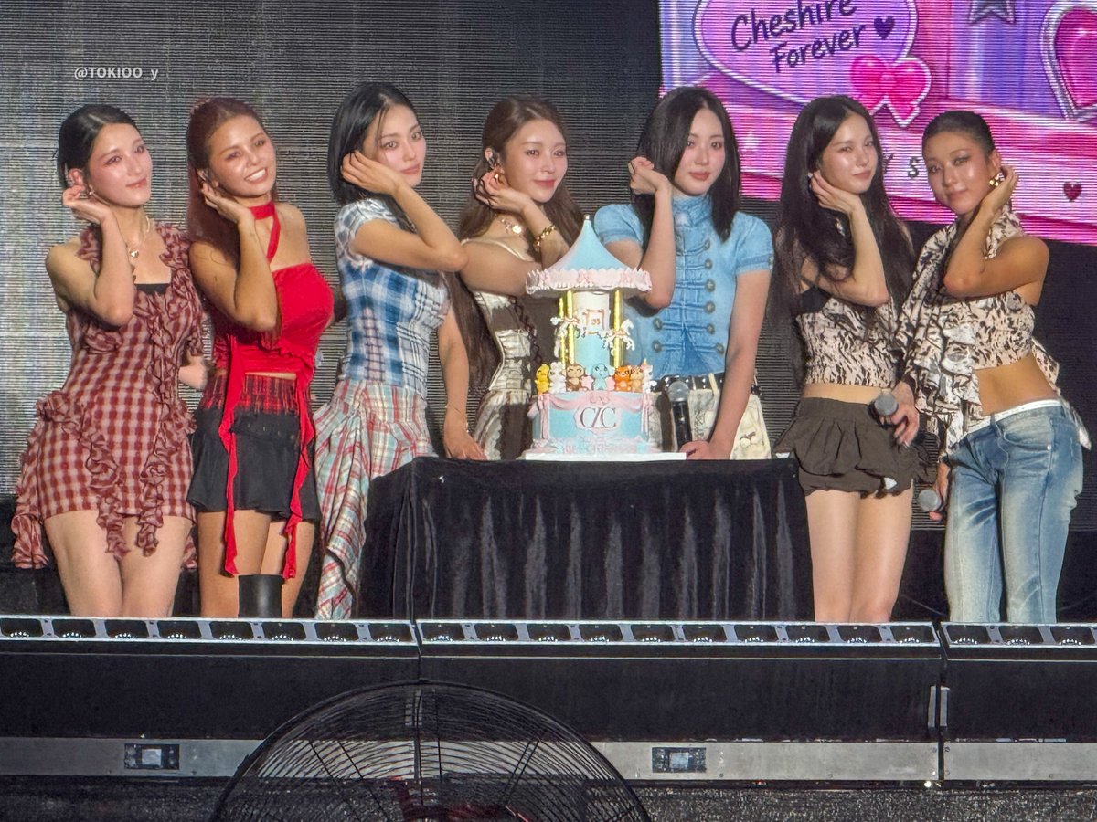 TOKIOO_y's tweet photo. 間違いなく今回の香港アツくて最高の夏だった！
素敵なステージをありがとう！

#CLC #씨엘씨 https://t.co/1Kf0KUu5l6