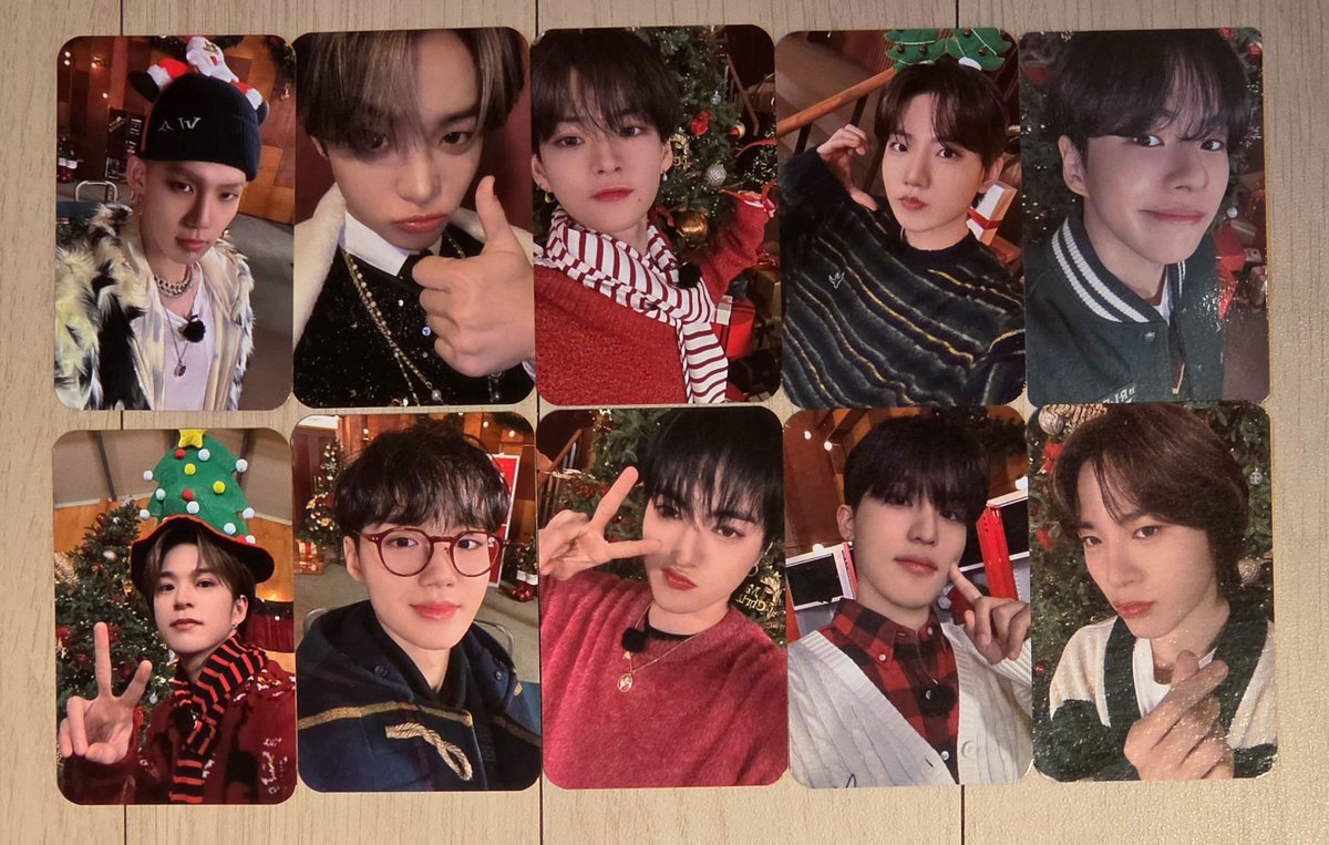 kahdieb3's tweet photo. 트레저 크리스마스 특전 1set(10pcs)
All 3.5

Treasure 현석 지훈 요시 준규 재혁 아사히 도영 하루토 정우 정환 Christmas 더세임 the sameE wts https://t.co/TTRjhkauEf
