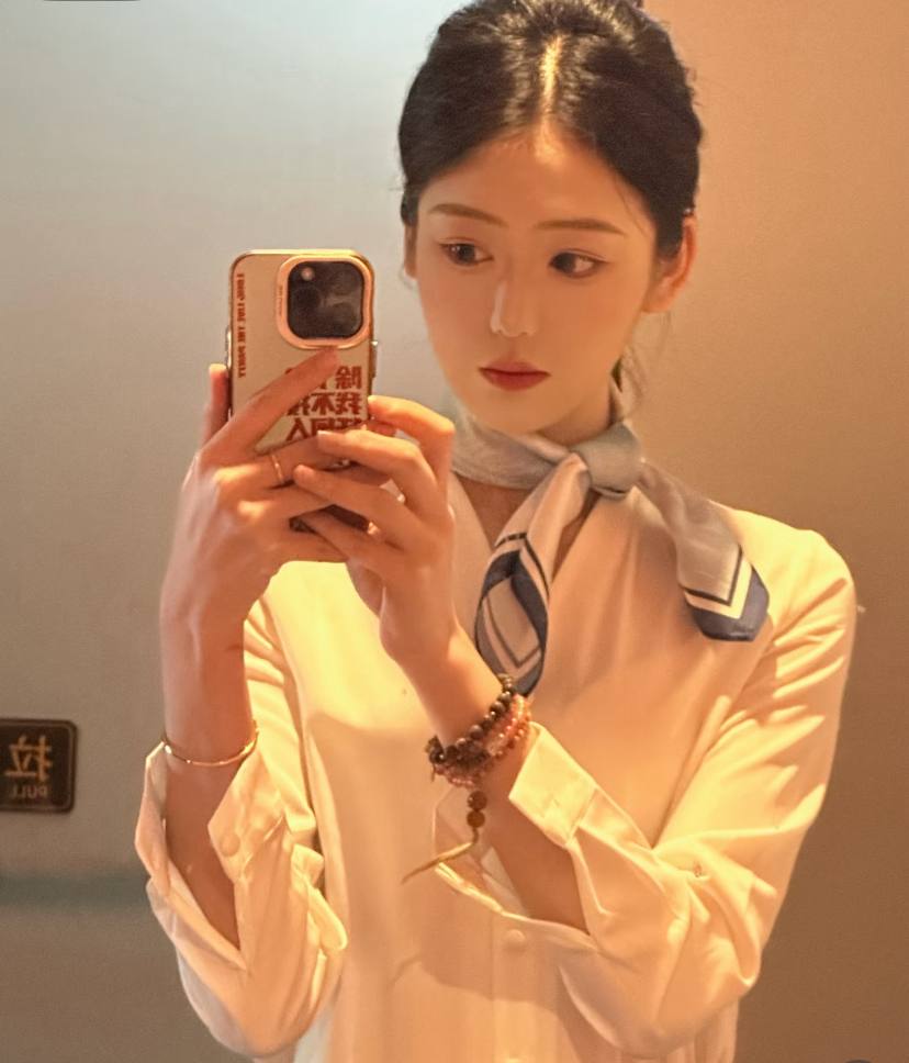 DesmaLalo's tweet photo. 到酒店咯 想要 想要~~~
可约哦 https://t.co/AFoR7kn4Fc