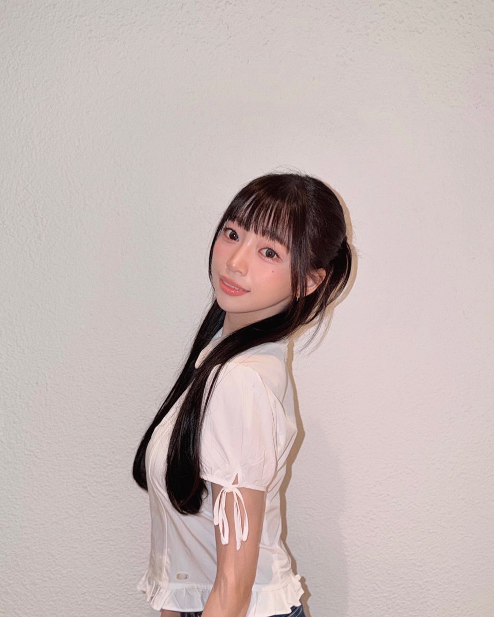 UNIS_offcl's tweet photo. 8월 끝나지마..🥺🫧

#UNIS #유니스
#NANA #나나 https://t.co/uHSMY996Oj