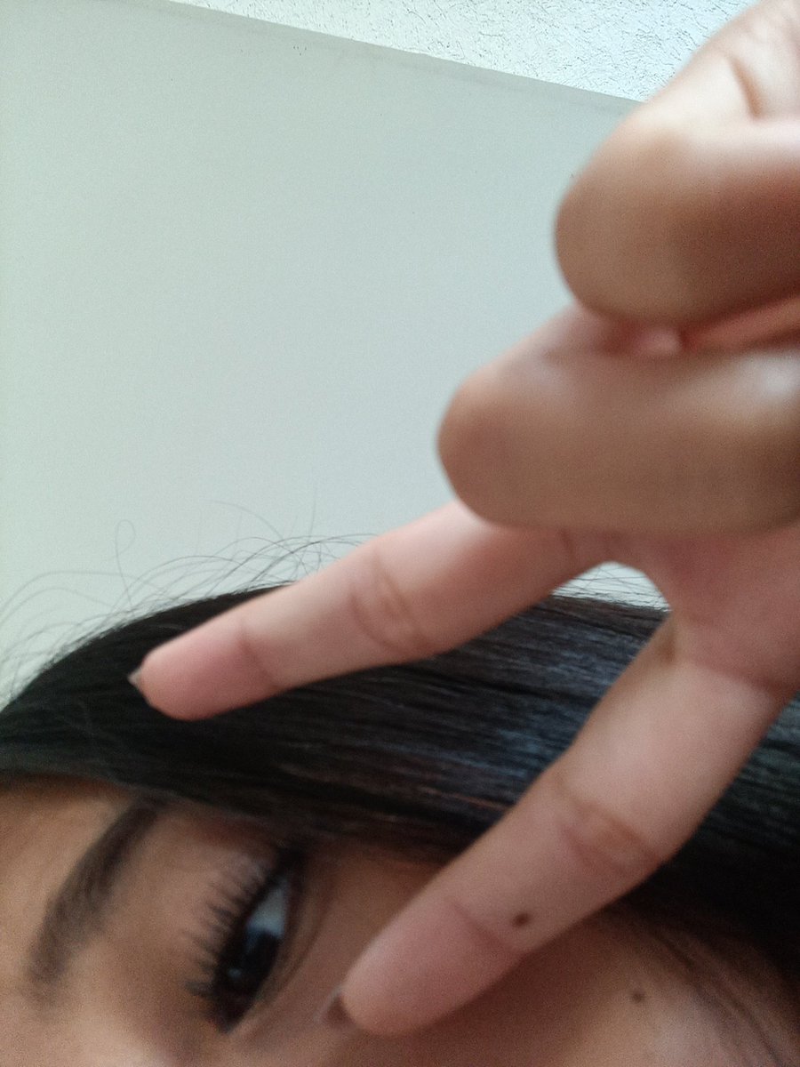 DNSH_25's tweet photo. Lista para la school https://t.co/r5pTsMIgIG