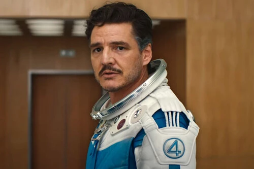 DiscussingFlow's tweet photo. Pedro Pascal has reportedly filmed scenes as Reed Richards/Mr. Fantastic for:

- 'AVENGERS: SECRET WARS'
- 'AVENGERS: DOOMSDAY'
- 'SPIDER-MAN 5'
- 'FROZEN III'

(Source: @DanielRPK) https://t.co/rqjpYqOegY