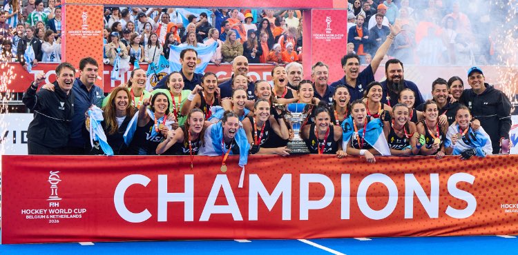 ARomanoNorri's tweet photo. ¡Felicitaciones a Las Leonas por consagrarse campeonas del mundo! 🏑🇦🇷

Desde la Honorable Legislatura de Tucumán declaramos nuestro reconocimiento y felicitamos especialmente a Victoria Sauze Valdez, orgullo tucumano, por ser parte de este histórico logro. Gracias por llevar a lo más alto el nombre de la provincia.