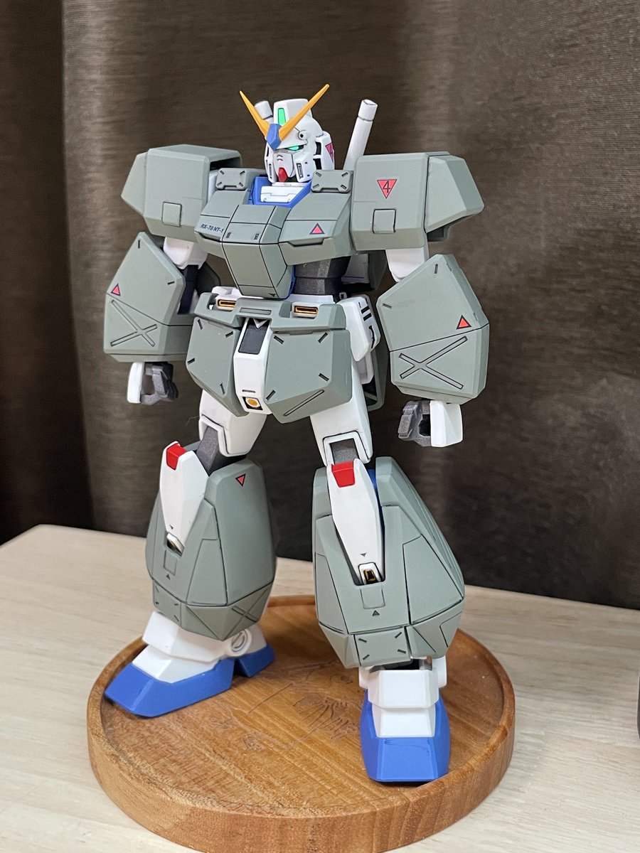 ssmt880's tweet photo. HGアレックス完成🛠️
チョバムアーマー付いてるほうが好き
#ガンプラ https://t.co/Nz7NLZ58XQ