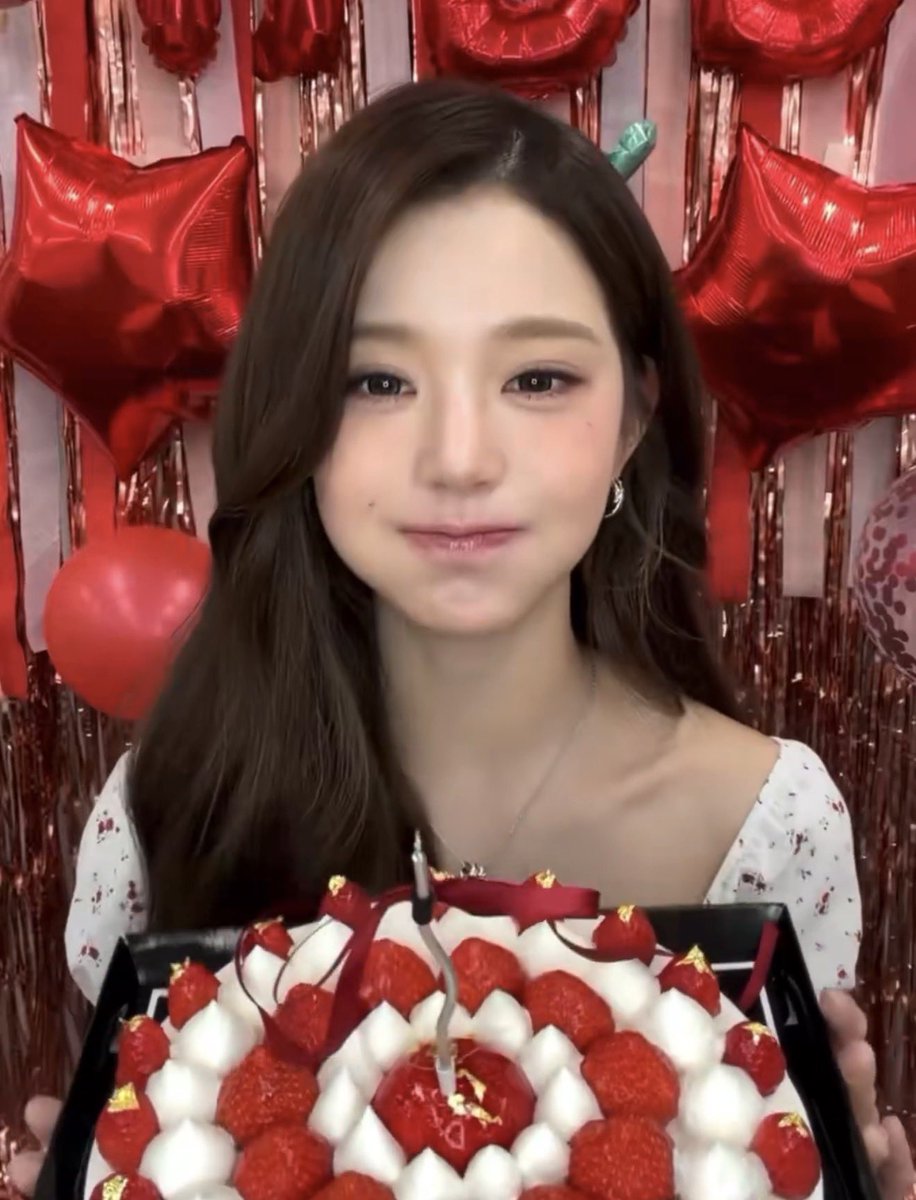 souvenme's tweet photo. หมวยโตไวไปมั้ยคะ😭😭😭😭😭😭😭😭 https://t.co/ql6jL5l6ZF