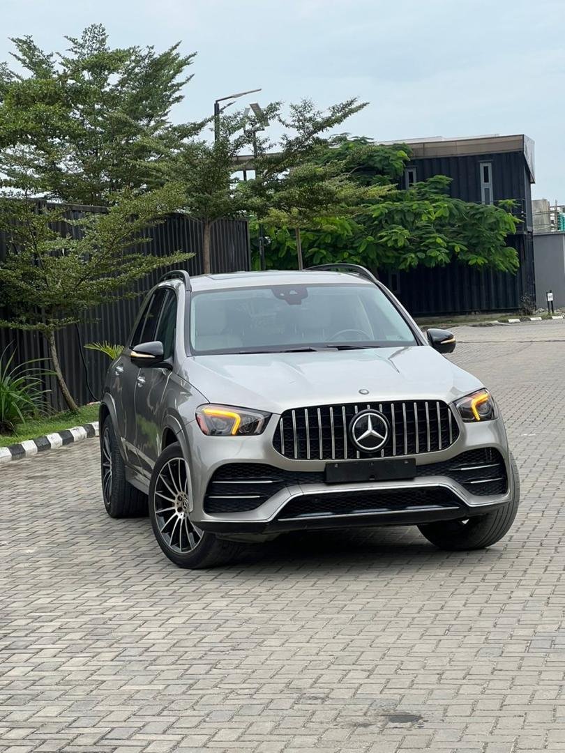Verterex_Prop's tweet photo. 2021 GLE 350 SUV

🏷️ ₦48m https://t.co/9HHePGVfT2