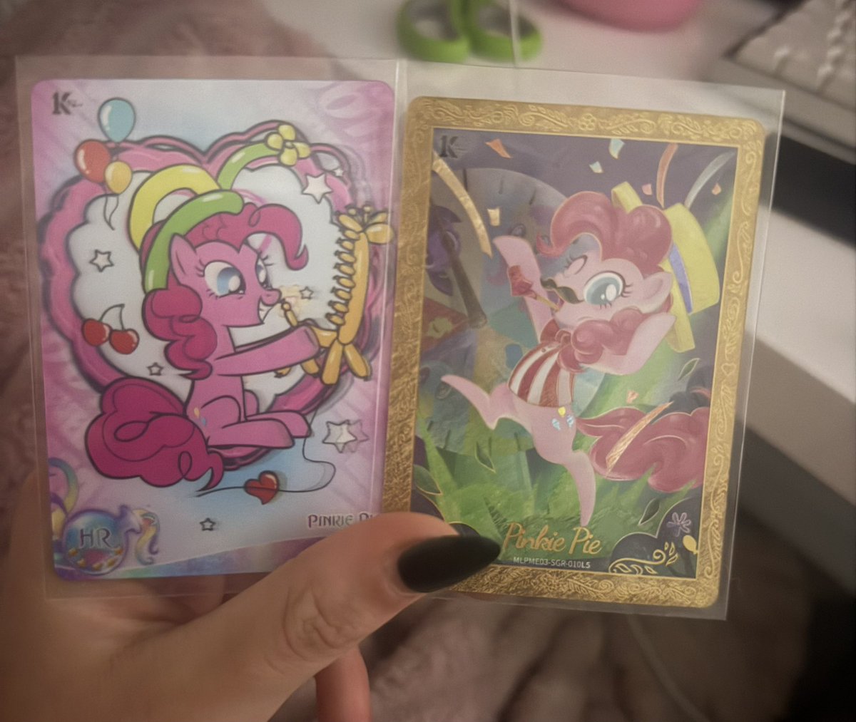mwadesin's tweet photo. all my pulls today hehe :3 i NEVER pull pinkie pie but i got her all of today yayyyyy 😊 https://t.co/IPhm4S2coJ