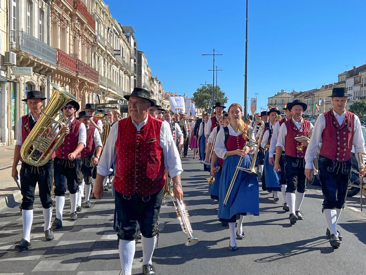 villedesete's tweet photo. [RETOUR DU WEEKEND] Un week-end marqué par les festivités organisées dans le cadre de la fête de la bière !
Cette fête célébrait les 40 ans du jumelage entre Sète et Neubourg ! 

Vielen Dank an die Stadt Neuburg für ihren Besuch! https://t.co/0k0vbl1knL