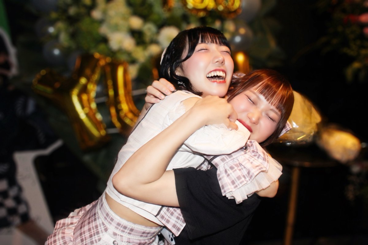 aszkyuu's tweet photo. 🧁...♡ https://t.co/nqKMAI7gUe