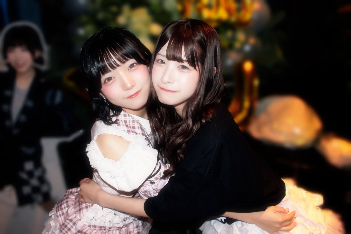 aszkyuu's tweet photo. 🧁...♡ https://t.co/nqKMAI7gUe