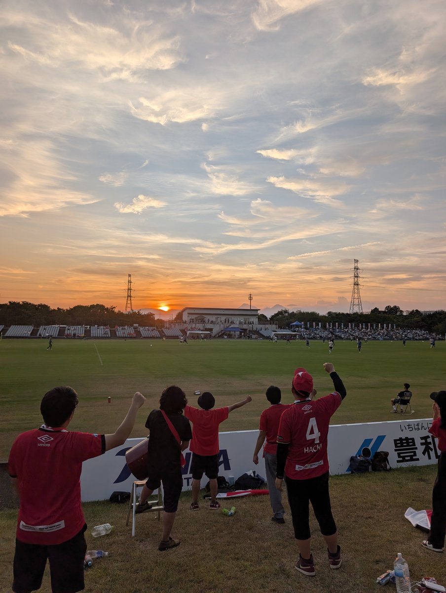 hiro_yada's tweet photo. #ホンダFC
#ジェーリース
#JFL
#大分
#アウェイ遠征
#岸田選手
#ガンバ大阪ユー�� https://t.co/oX8M1qGGZ7