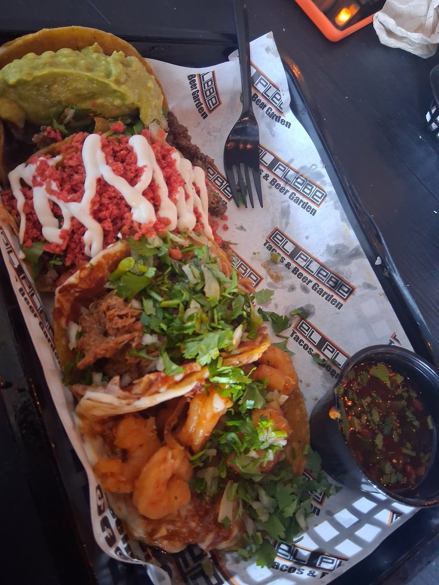 amouriri's tweet photo. dreaming of the El Plebe taki taco and shrimp taco 🥺 https://t.co/LsgND8hceT