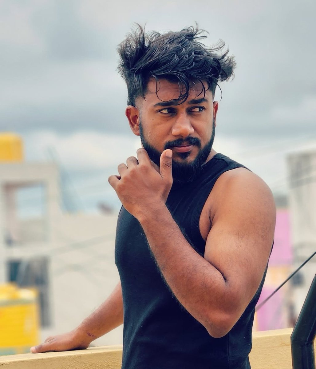 tom_ndjerry_'s tweet photo. Handsome tamil boy ✊🏻😁

#gay #fuck #dick #suck #hot #shaking #nude #fun #lgbtq #top #bottom #vers #bi #straight 

https://t.co/milluSl61m

Enjoy now 😸🔥 https://t.co/qJW7OWyiPX