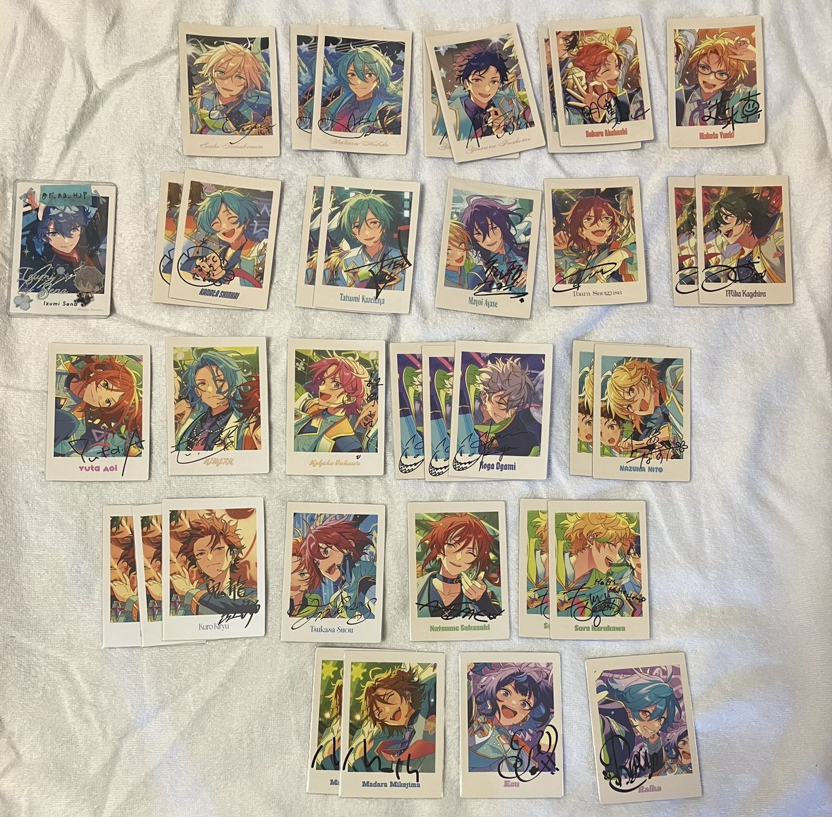ri_na_HJP's tweet photo. 【交換 譲渡 買取】 あんさんぶるスターズ！！ あんスタ ぱしゃこれ クリカ エモカ 缶バッチ 周年etc....

譲 画像のもの

求 周年1枚128円、特典1枚100円、その他紙類1枚90円、缶バッチ400円、ポスカ300円、リンライ9th700円、10th900円＋送料>画像4枚目

↓ https://t.co/N62jXfERCw