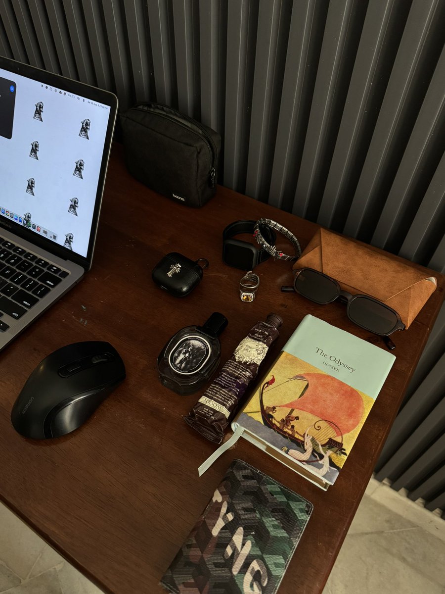 dusklnn's tweet photo. A short gateway from city 🏝️ https://t.co/dya3hjIBfI