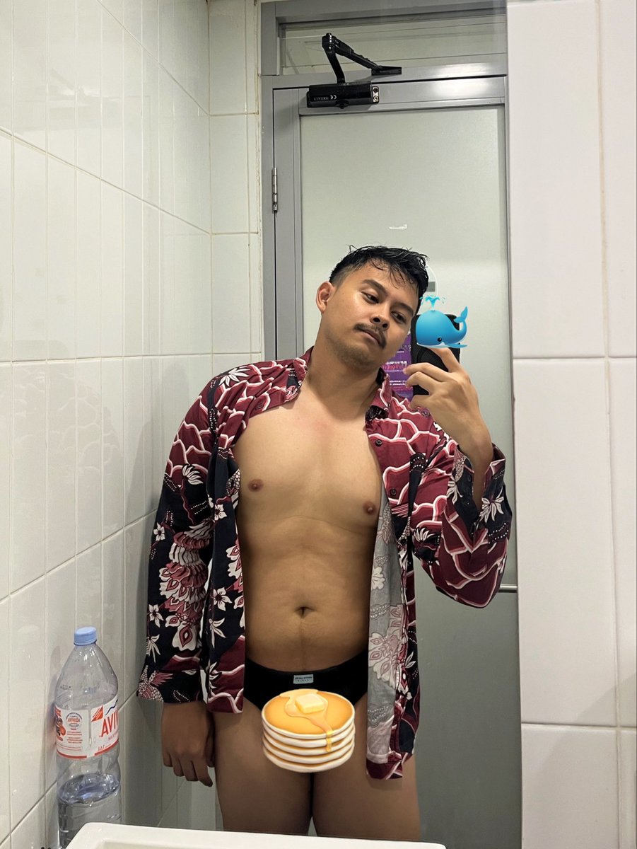 CoklatBatang69's tweet photo. yume de kiss me 💋 https://t.co/WiwztQw2gj