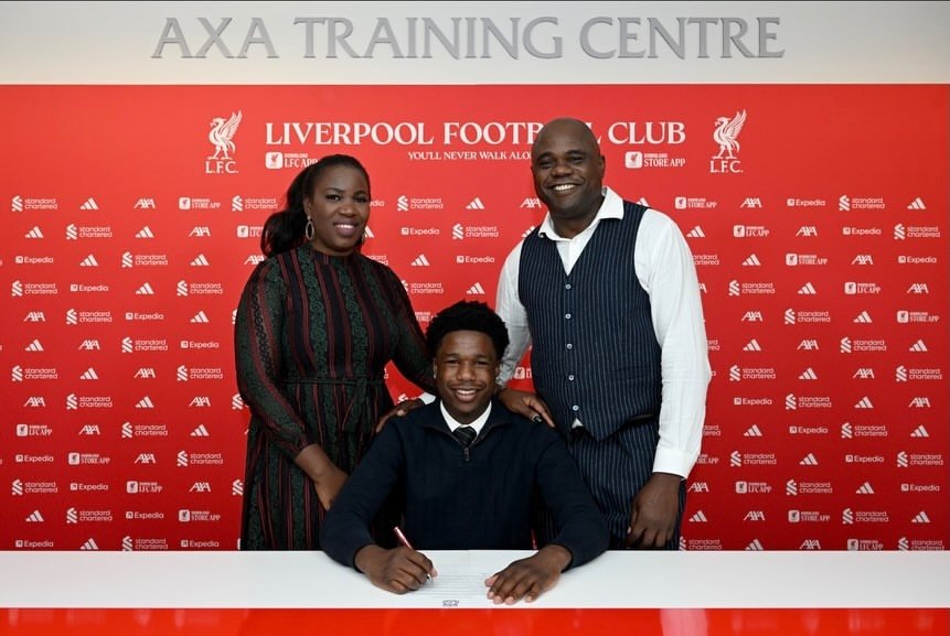 AnythingLFC_'s tweet photo. Official: Liverpool have completed the signing of Scotland U16 Captain Dara Jikiemi from Celtic on a five year deal https://t.co/su4r9gxELt