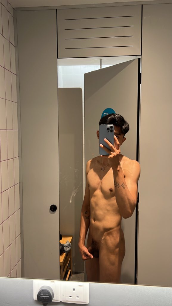 prvtiiixi's tweet photo. sikit je.. xpe kan? https://t.co/PFSNd6itDj