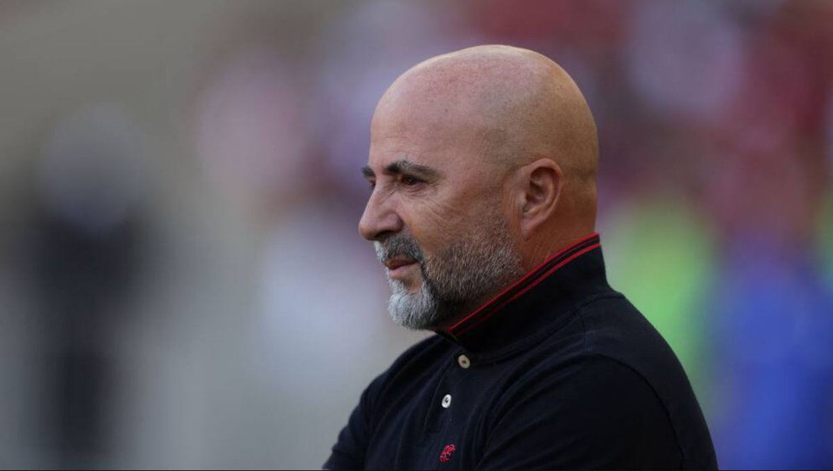 ElDeportivoLT's tweet photo. ⚽ Tras un nuevo despido: la millonaria cifra que ha recibido Jorge Sampaoli en finiquitos a lo largo de su carrera https://t.co/qsM8QWJuTN https://t.co/64FTOqdmGf