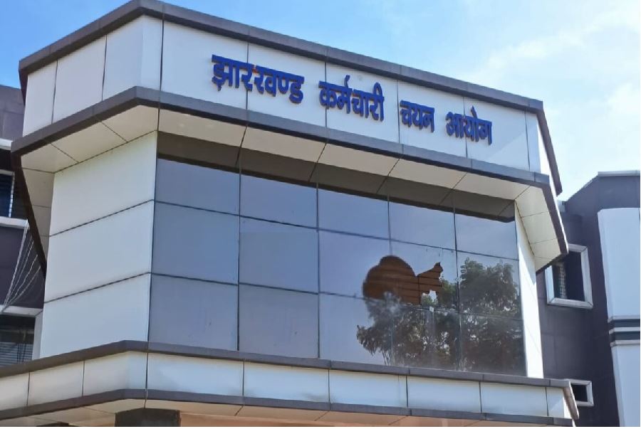 The_FollowUp's tweet photo. JSSC ने इंटरमीडिएट स्तरीय संयुक्त प्रतियोगिता परीक्षा-2023 को पूरी तरह रद्द किया

link- https://t.co/MVCb2V0KeK https://t.co/qoc1rJbJSY