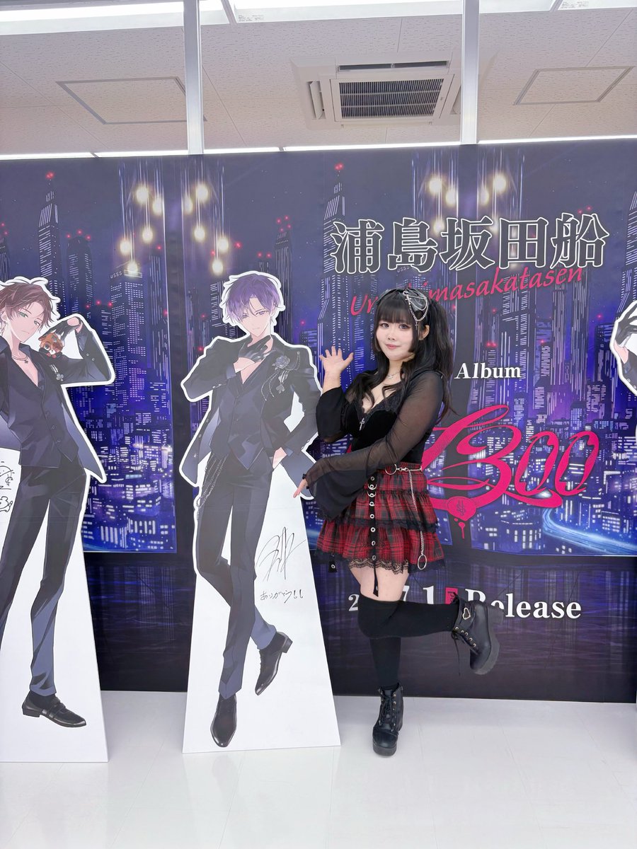 smsk_chu's tweet photo. ワンマン＋α纏めˆ> ₃ <ˆ💞
ブルゾンだーいすきすぎて早くまた着れる季節来て欲しい^  ̳   ̫   ̳^ ♡ https://t.co/EqzFY2f6F4