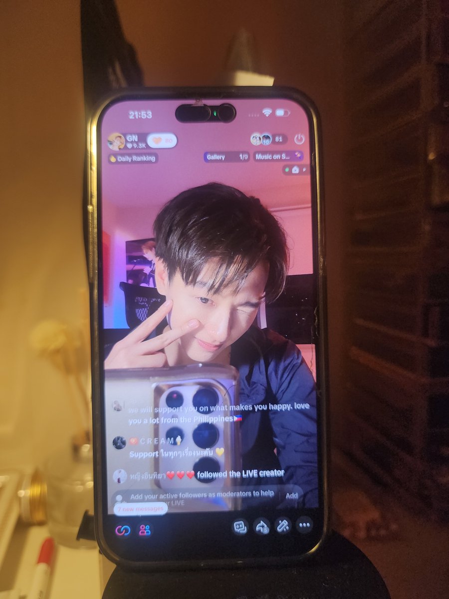 gunnapatn's tweet photo. วันนี้ได้เลิกก่อน1ชม. ได้ Live ชาร์จ กัมใจละ🥹 ไปนอนก่อนนะ พรุ่งนี้ถ่ายใหม่เจอกันครั้งหน้าง้าบบ
@TheGrimLoverTH
#รักลืมตาย
#รักลืมตายQ30
#Gunnapatn https://t.co/0pzngvSvh3