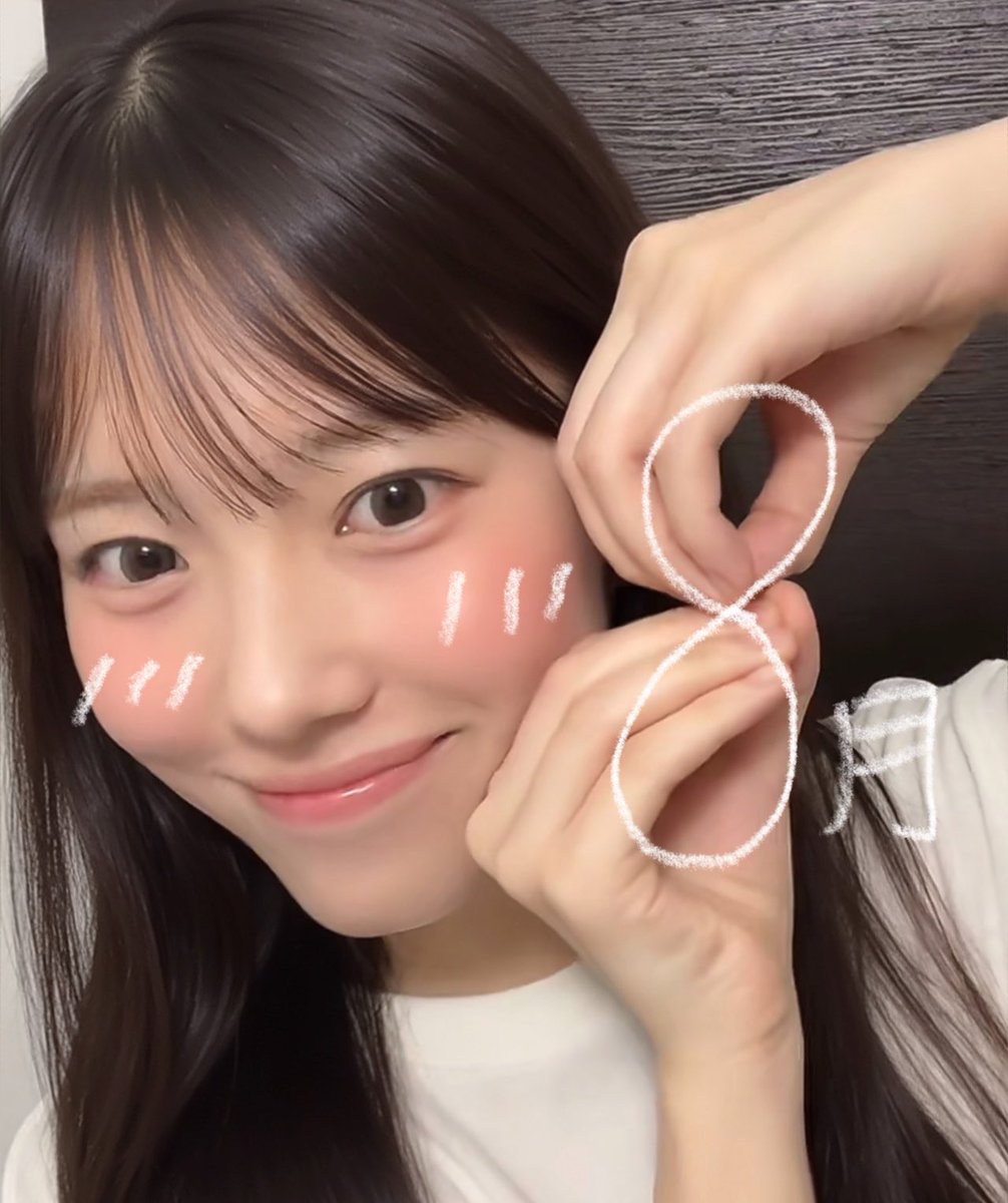nana_kls's tweet photo. 間に合ってよかったー！
Tiktokライブいつもありがとう⟡.· https://t.co/8gXWaGgQKU