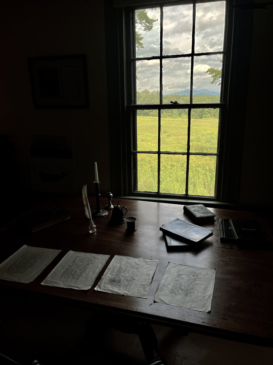 brentmichaelcox's tweet photo. Herman Melville’s desk, where he wrote Moby Dick &amp; ceaseless letters to Nathaniel Hawthorne begging him to come visit so they could smoke, drink brandy, and discuss metaphysics. https://t.co/sWZ0pU4gbZ