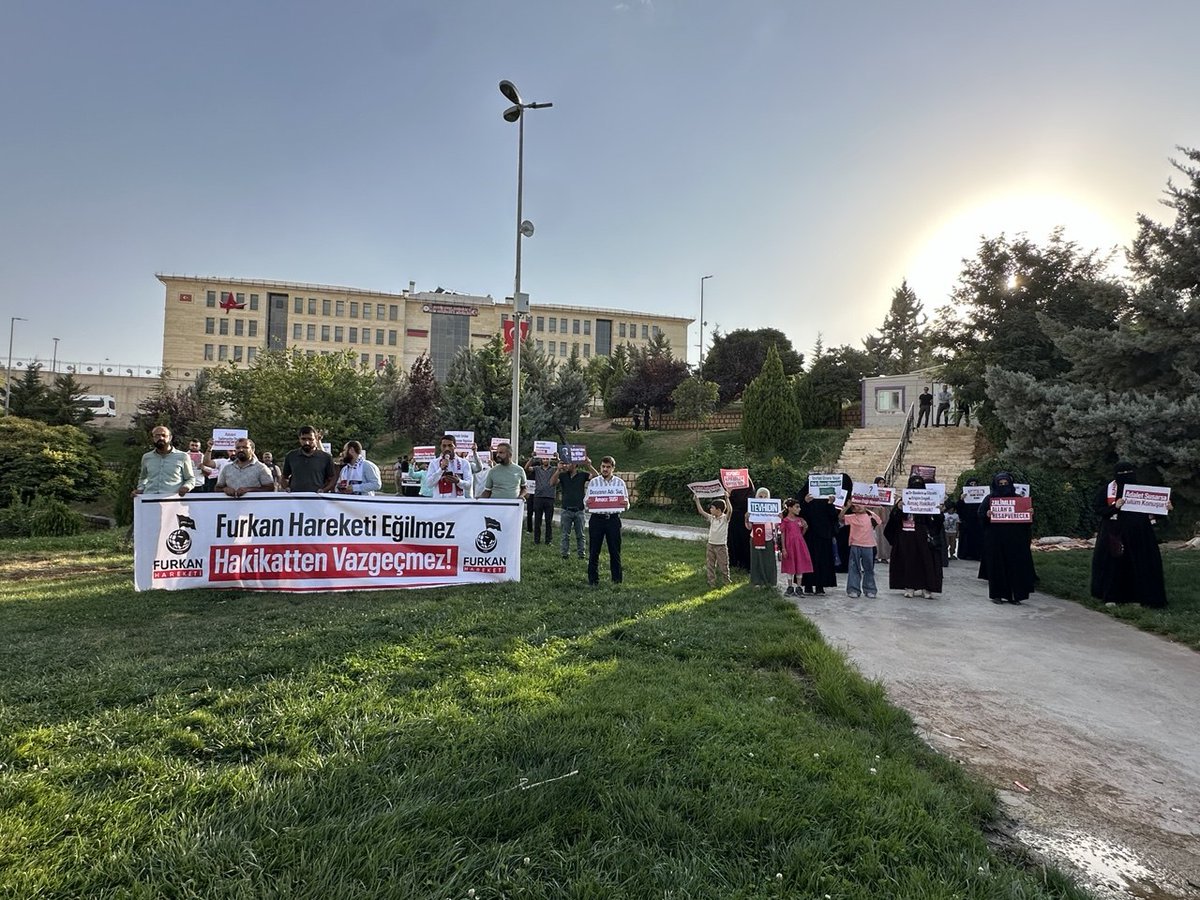 FH_Susmaz's tweet photo. 📍Mardin- 📍Malatya

Talimat Saraldan
Zulümle KalkınmaPartisi
28Şubat DevamEdiyor https://t.co/MGSP7jxuG7