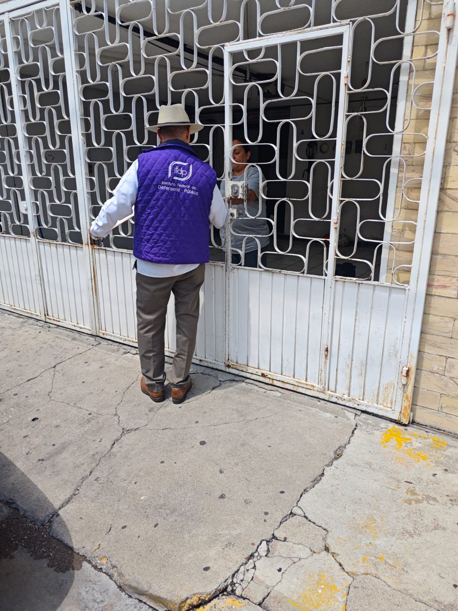IfdpAgs's tweet photo. 💧 ¡El IFDP escucha y se acerca a tu comunidad!
Compañeras y compañeros del #IFDP acudieron a la colonia República de Nicaragua para acercarse a  los habitantes y conocer de primera mano la situación relacionada con el problema reportado en el servicio de agua potable. https://t.co/WxgoM95w9o