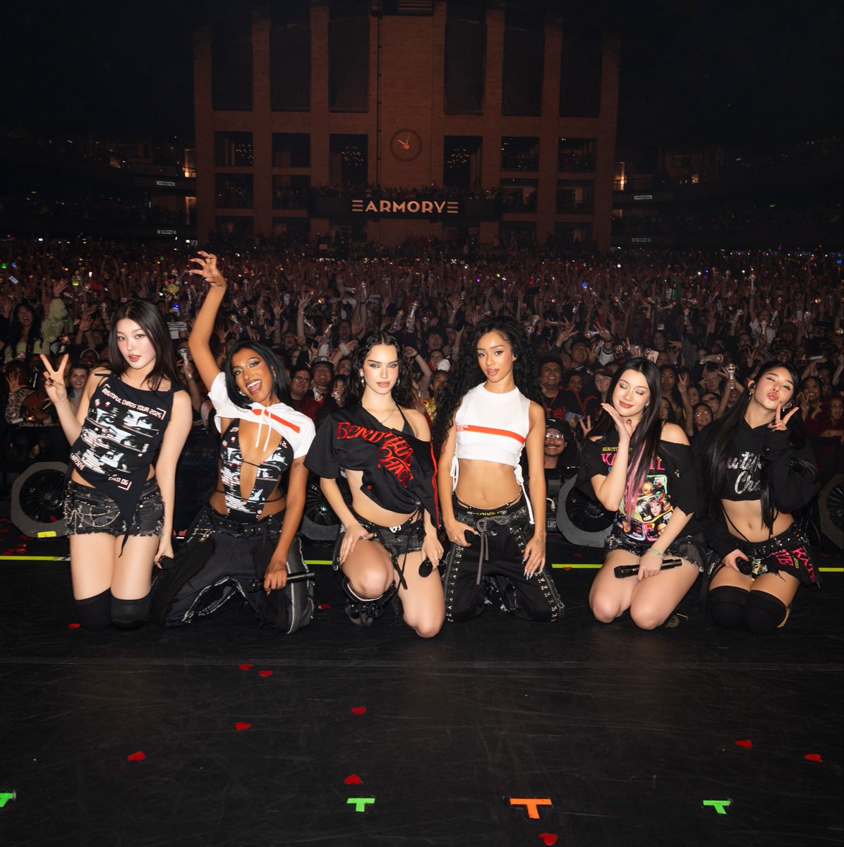 sopseye's tweet photo. when tomorrow is the first day of tour, but its not 𝘵𝘩𝘪𝘴 first day of tour💔 https://t.co/u1dUfaCDH5
