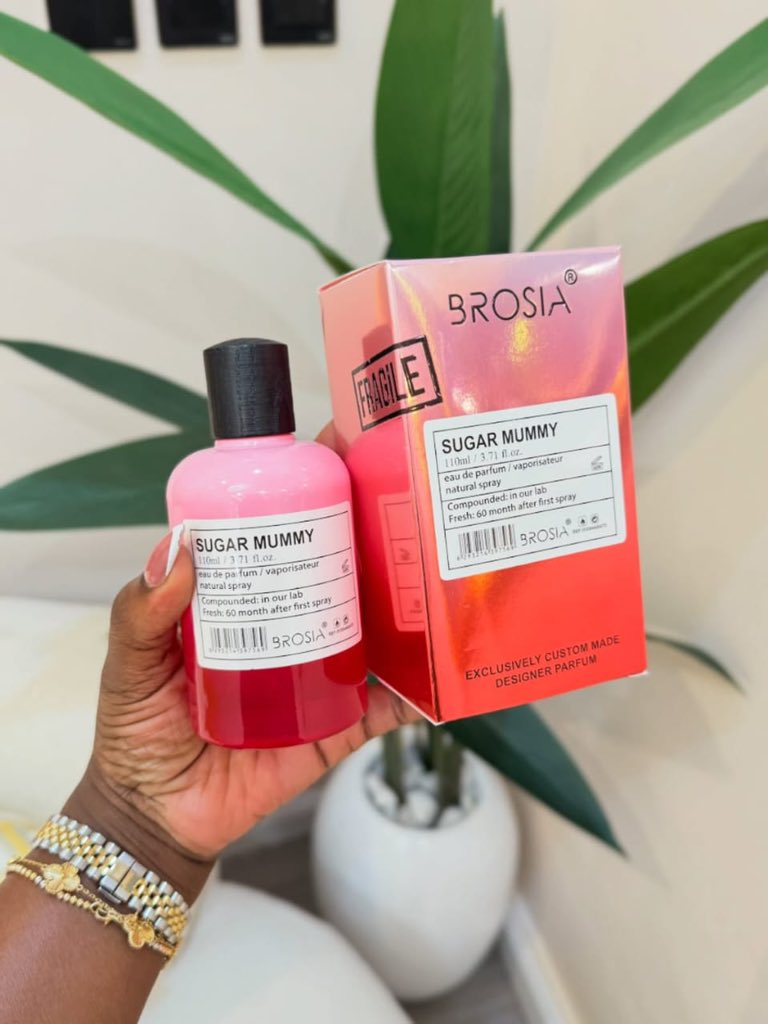 Lolarscents01's tweet photo. Sugar mummy 

N18,000 https://t.co/wOKUNuKSFJ