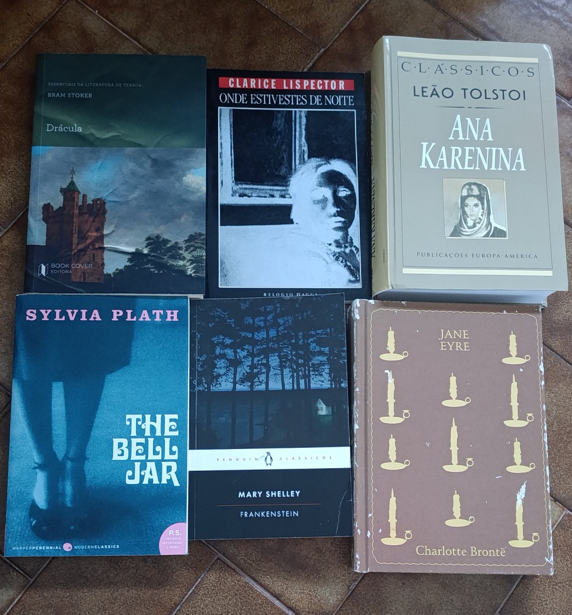 yeulejork's tweet photo. fall tbr✨ https://t.co/pE0c89h9CD