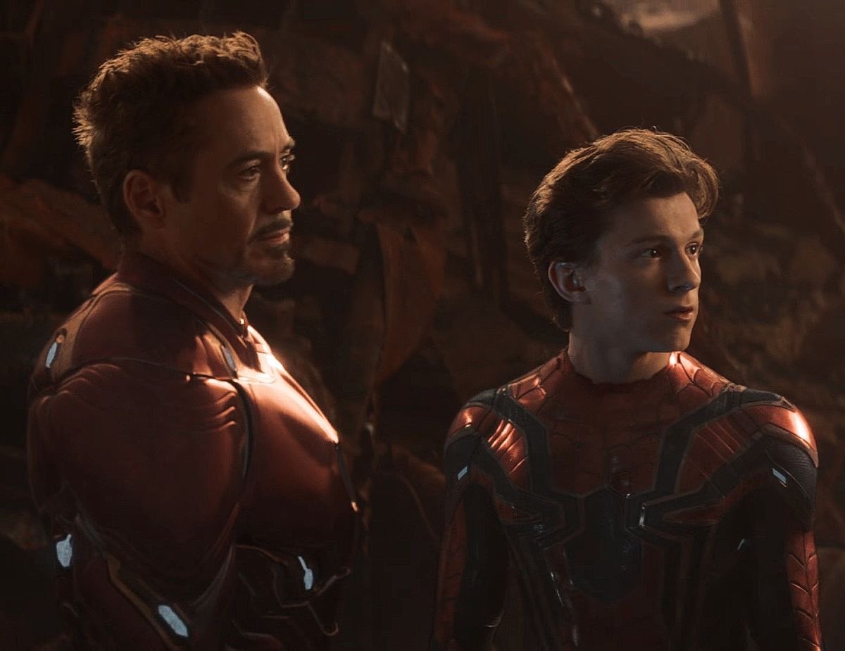 giamilafilms's tweet photo. tony muere y deja a peter
messi se retira y deja a juli

julian cada dia mas parecido a spider-man https://t.co/hsZgEwJWhn