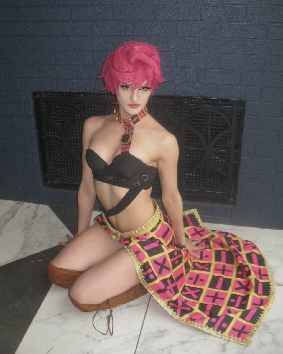 ghostly_donut's tweet photo. More Trish just dropped (sorry I don’t have any SBR cosplays yet) https://t.co/Qhzd4WKJMW