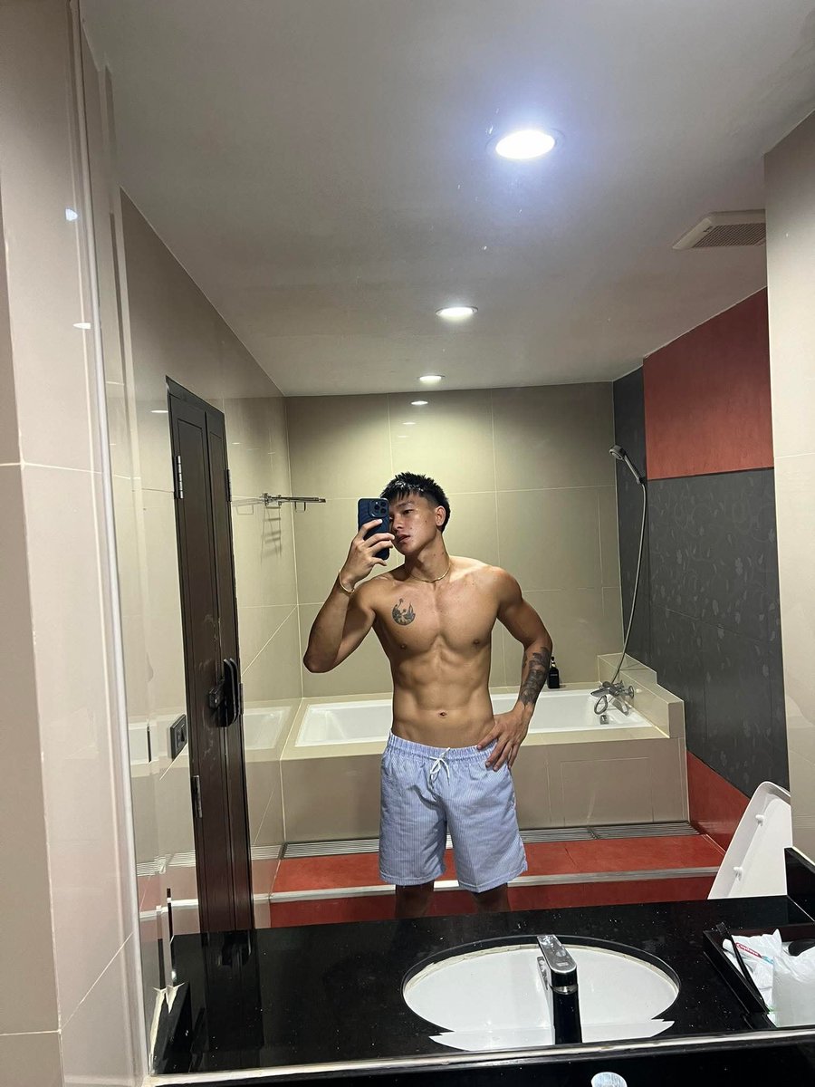 Jacobtalusig's tweet photo. Tara cardio? Papawisan Tayo pag na hard fuck kita !

TELEGRAM: https://t.co/B9epZSbkU5 https://t.co/2OnBU7vcT3