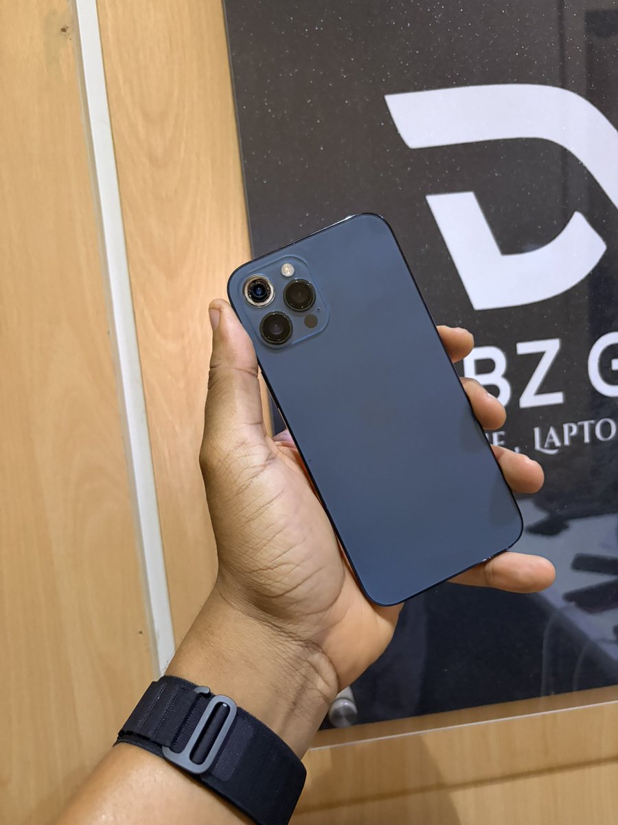 dabz_global's tweet photo. Deal‼️iPhone 12 pro max 256gb with 76% battery capacity! Camera back glass is broken. Face ID works great 

Price: N300,000

Account: 8232100166 Dabz Global Biz Ven  Moniepoint 

Payment on deals are binding! We will not refund or repost, if you have “changed your mind”. We will refund/ come to an agreement according to your wish, if the description of what we posted is different from what you received.  Please be sure you want this before payment. RESPECT THE PROCESS‼️    

Nationwide Delivery 🚚📦