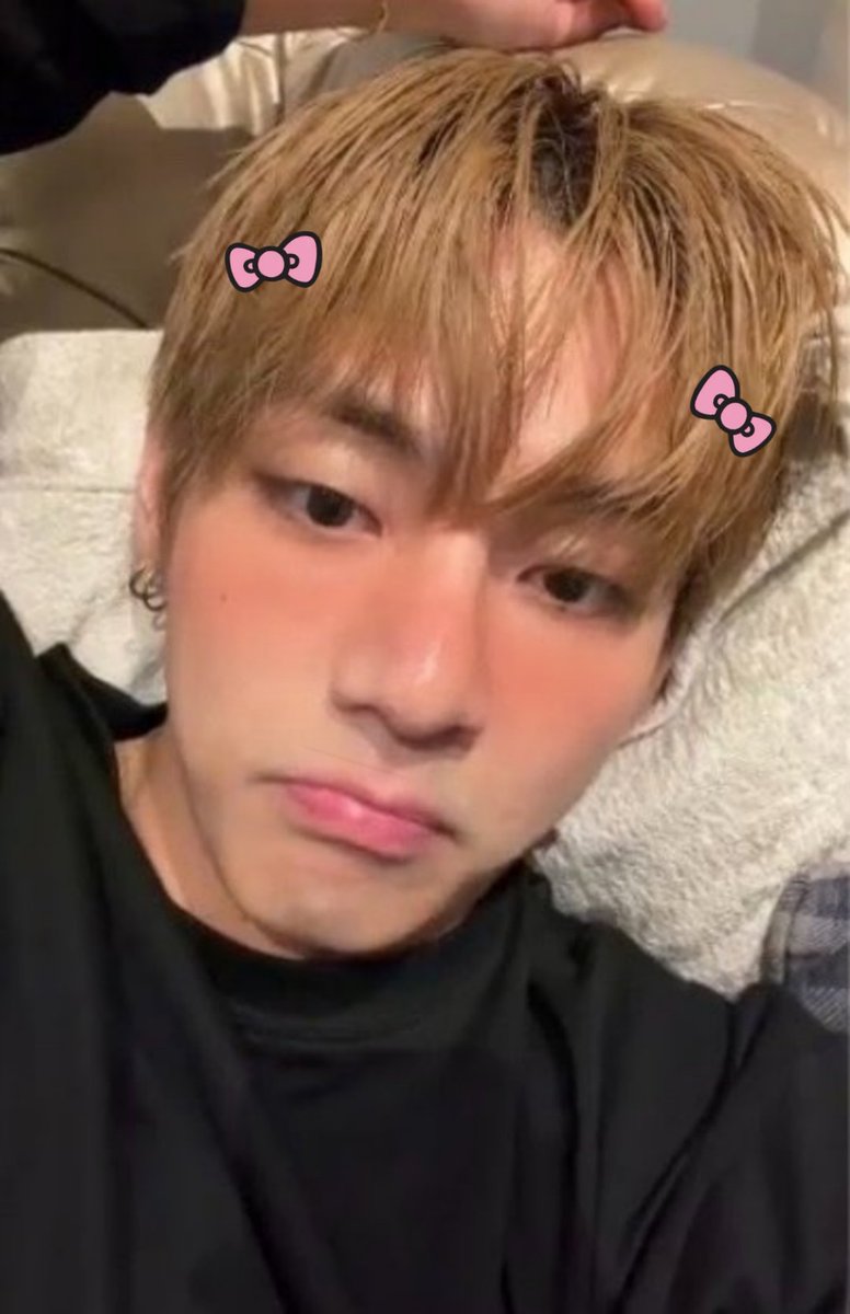 tetebows's tweet photo. My pouty babiee :(((( https://t.co/FnU6M35wqQ