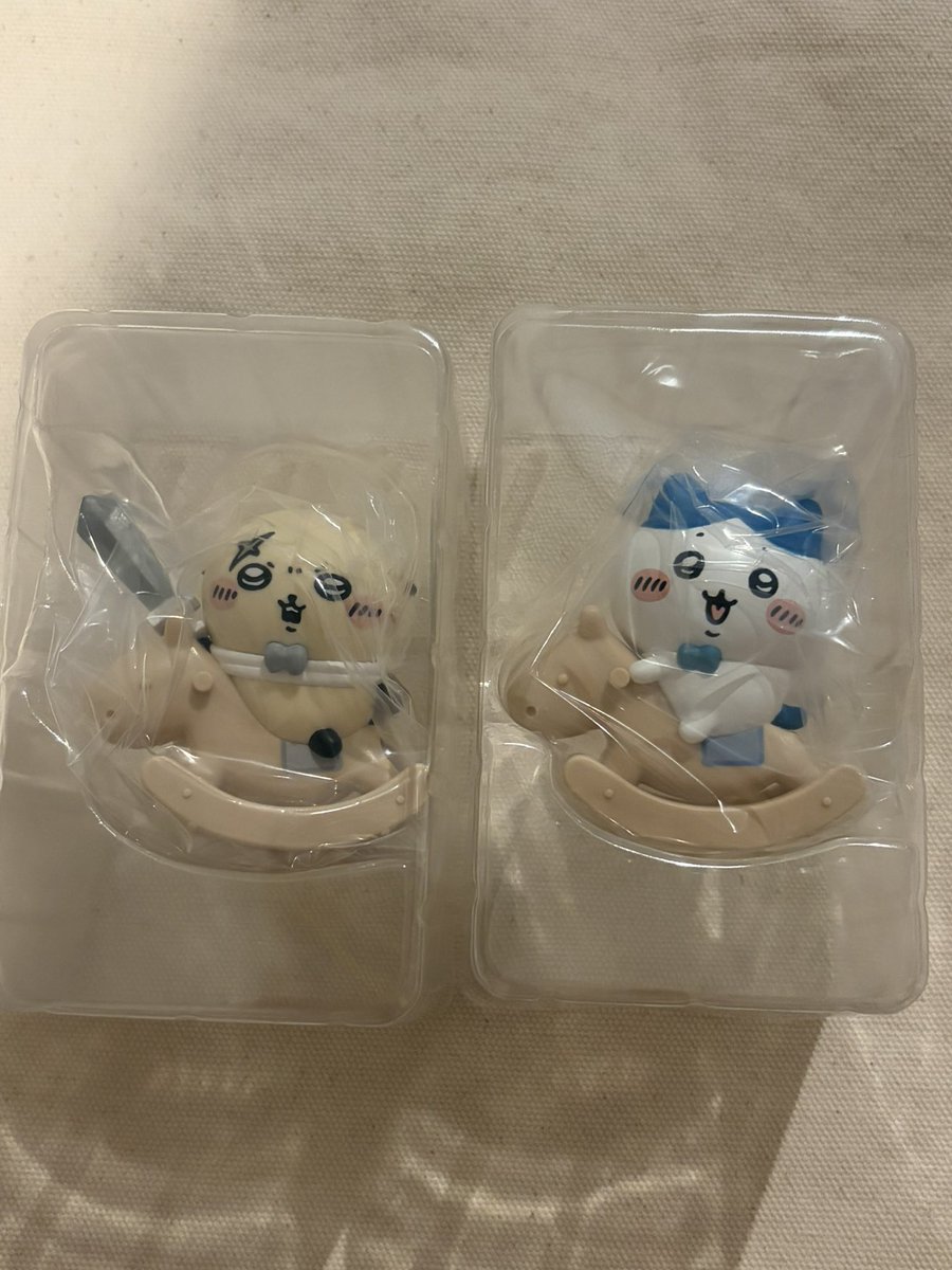 __l0uve's tweet photo. 【交換】
ちいかわ ゆらゆらmokuba 木馬
フィギュアコレクション

譲：ハチワレ、ラッコ
求：モモンガ、うさぎ

できれば郵送または梅田なんば手渡し

#ちいかわ　#ちいかわ交換 https://t.co/9OFzwgwRrm