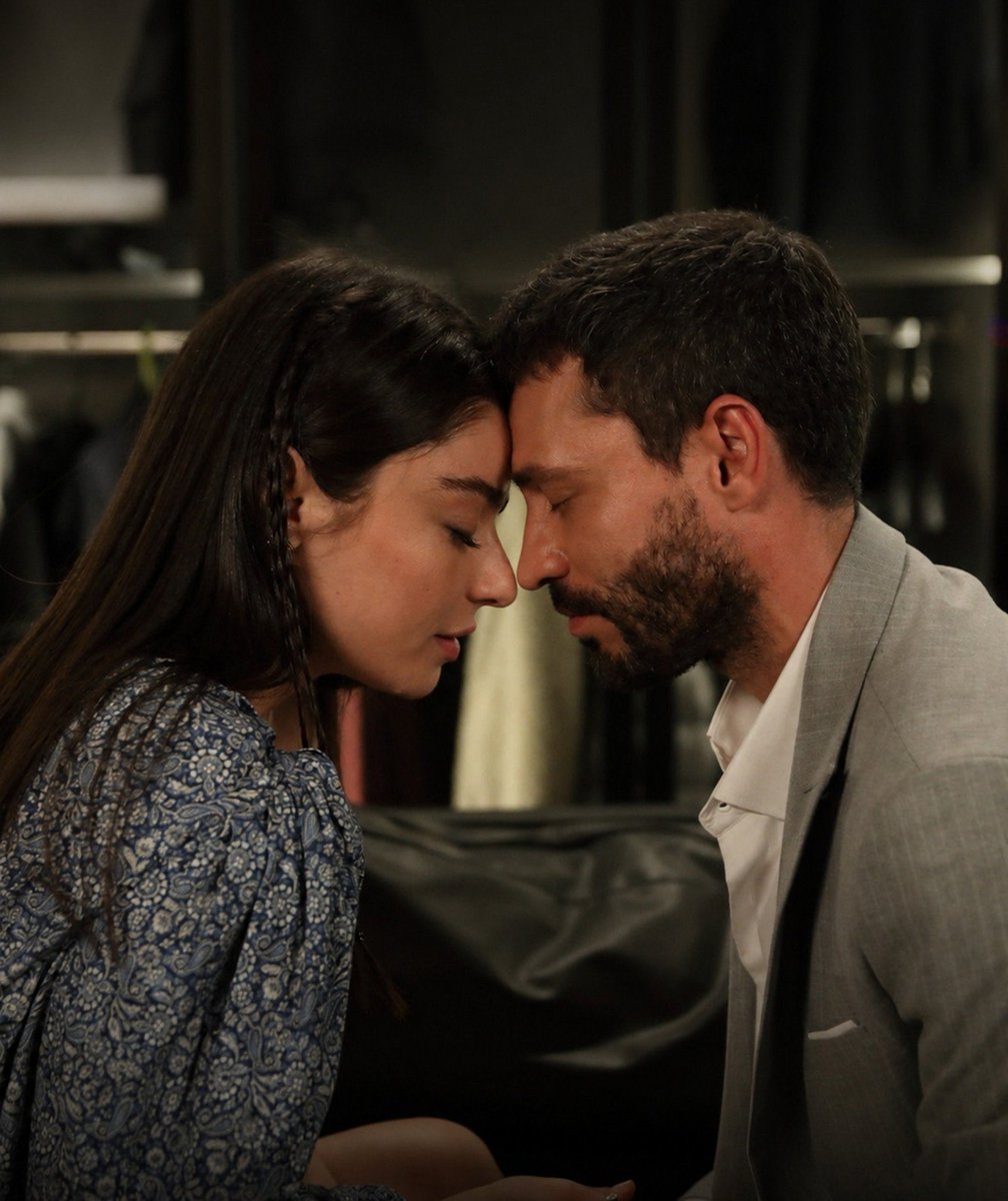 DenizCAlbora's tweet photo. Adeta bir elmanın iki yarısı bebeklerim #DefKad 🫠Hep yanyana olun siz böyle💙 #MuhtemelAşk https://t.co/n00IMJz3yN